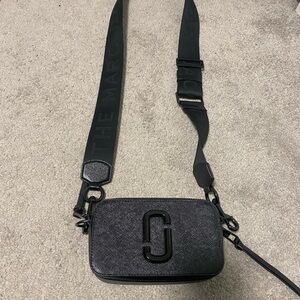 Marc Jacobs Snapshot Black Crossbody Bag